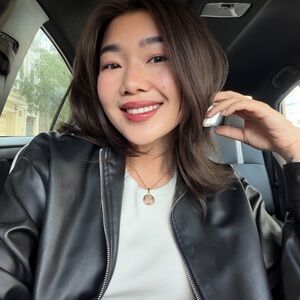 Meet your Posher, Kira